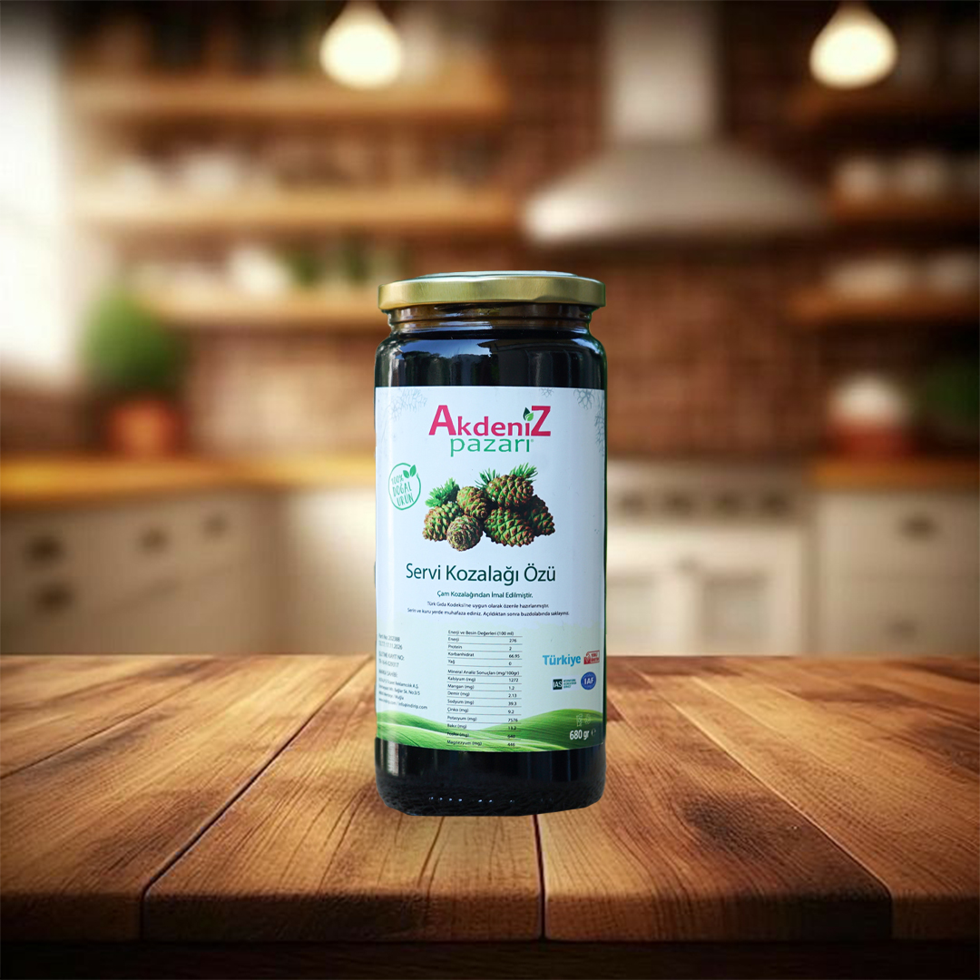 Servi Kozalağı Özü